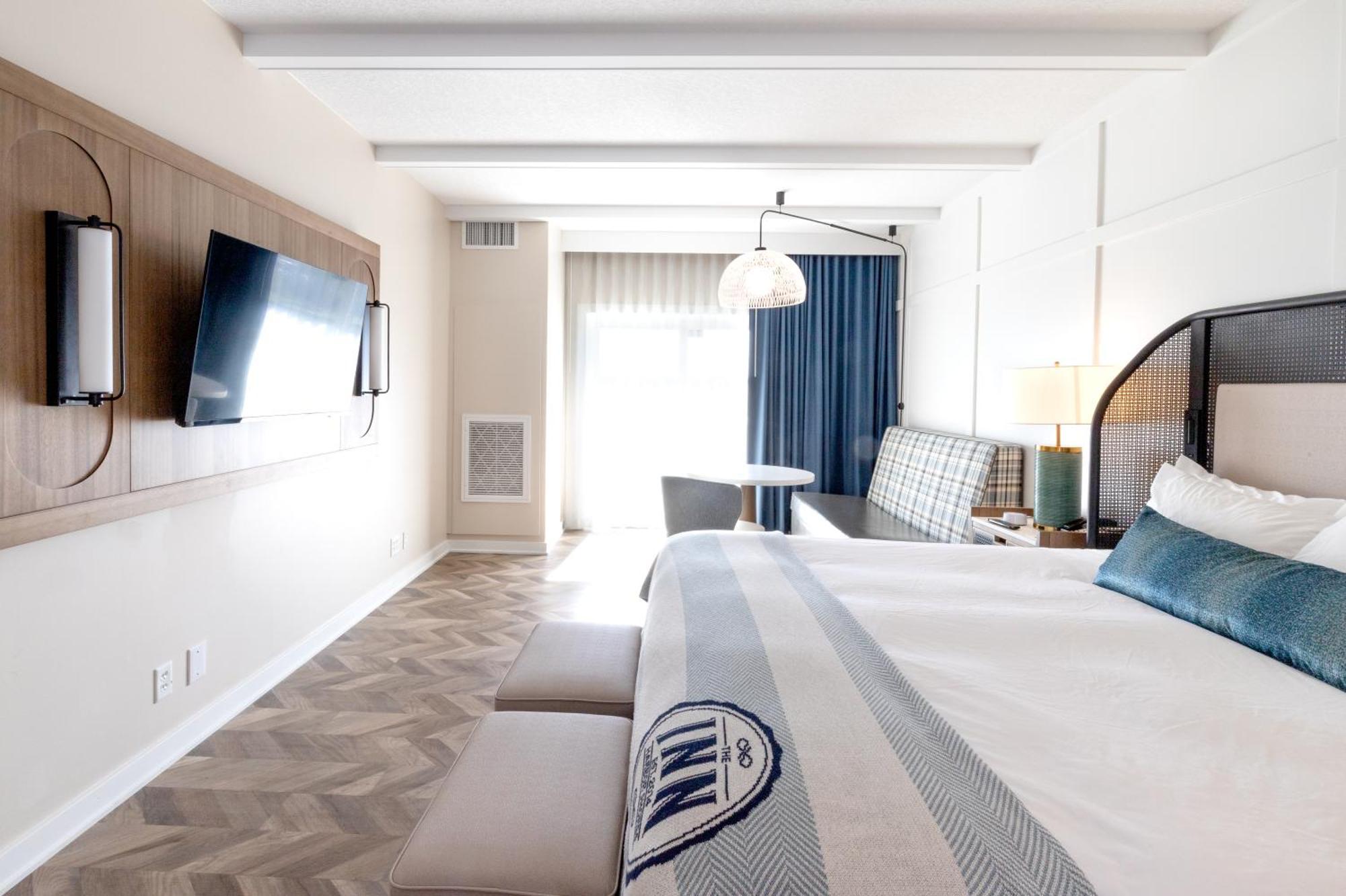 The At Harbor Shores
